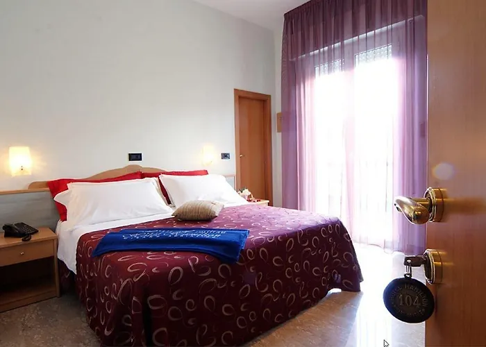 Hamilton 3* Misano Adriatico