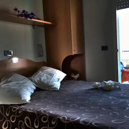 Hotel Hamilton 3*