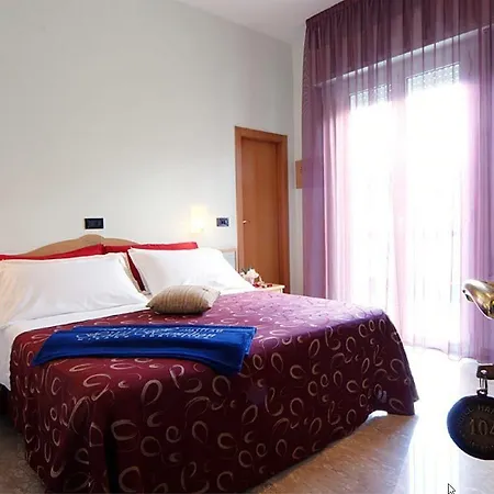 Hamilton 3* Misano Adriatico