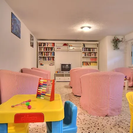 Hamilton מיסאנו אדריאטיקו